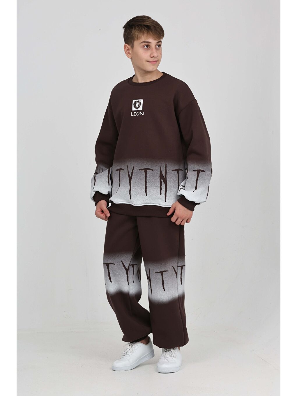Kahverengi Erkek Çocuk Tnyt Baskılı Eşofman Takım-1