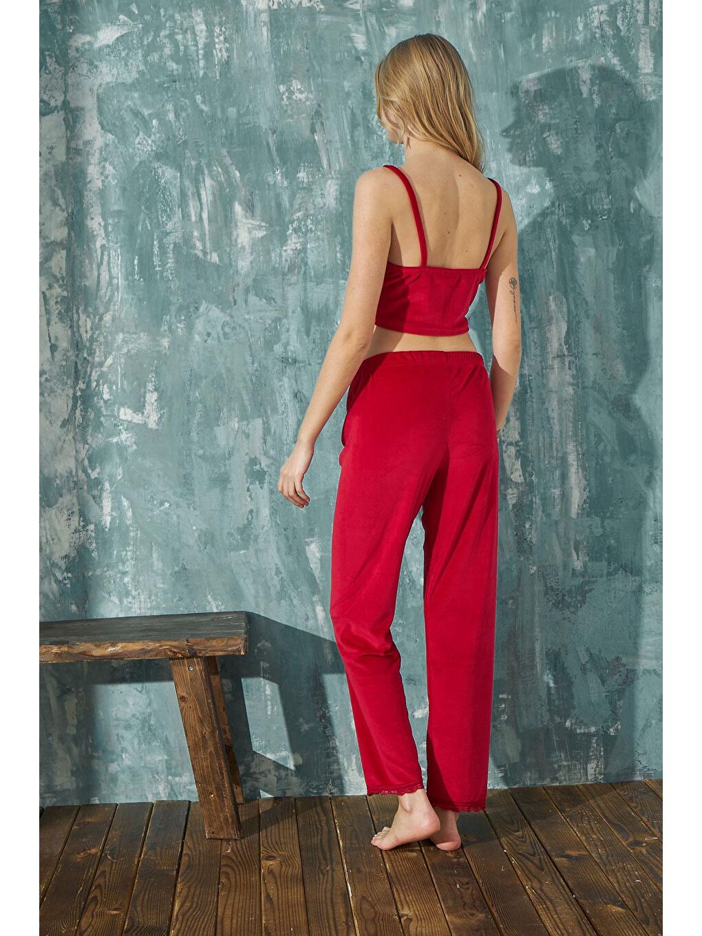 Kırmızı Kadın Kadife Sabahlıklı Altı Uzun 3'lü Pijama Takım | 13401-1-4