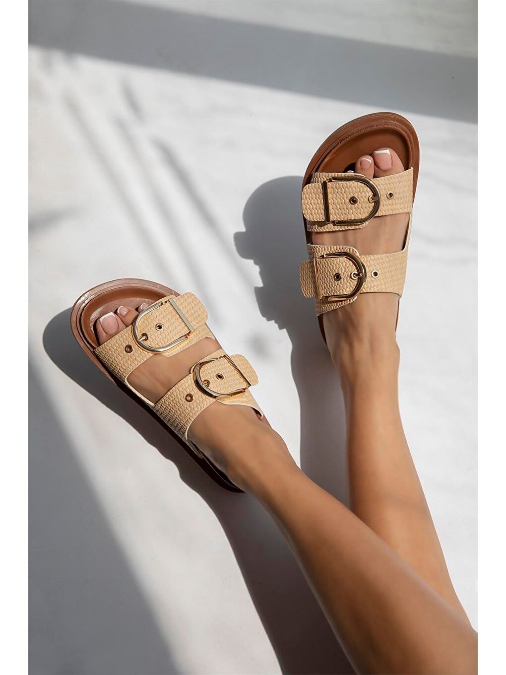 Forster Kadın Toka Detay Günlük Konfor Hasır Terlik Bej-Taba