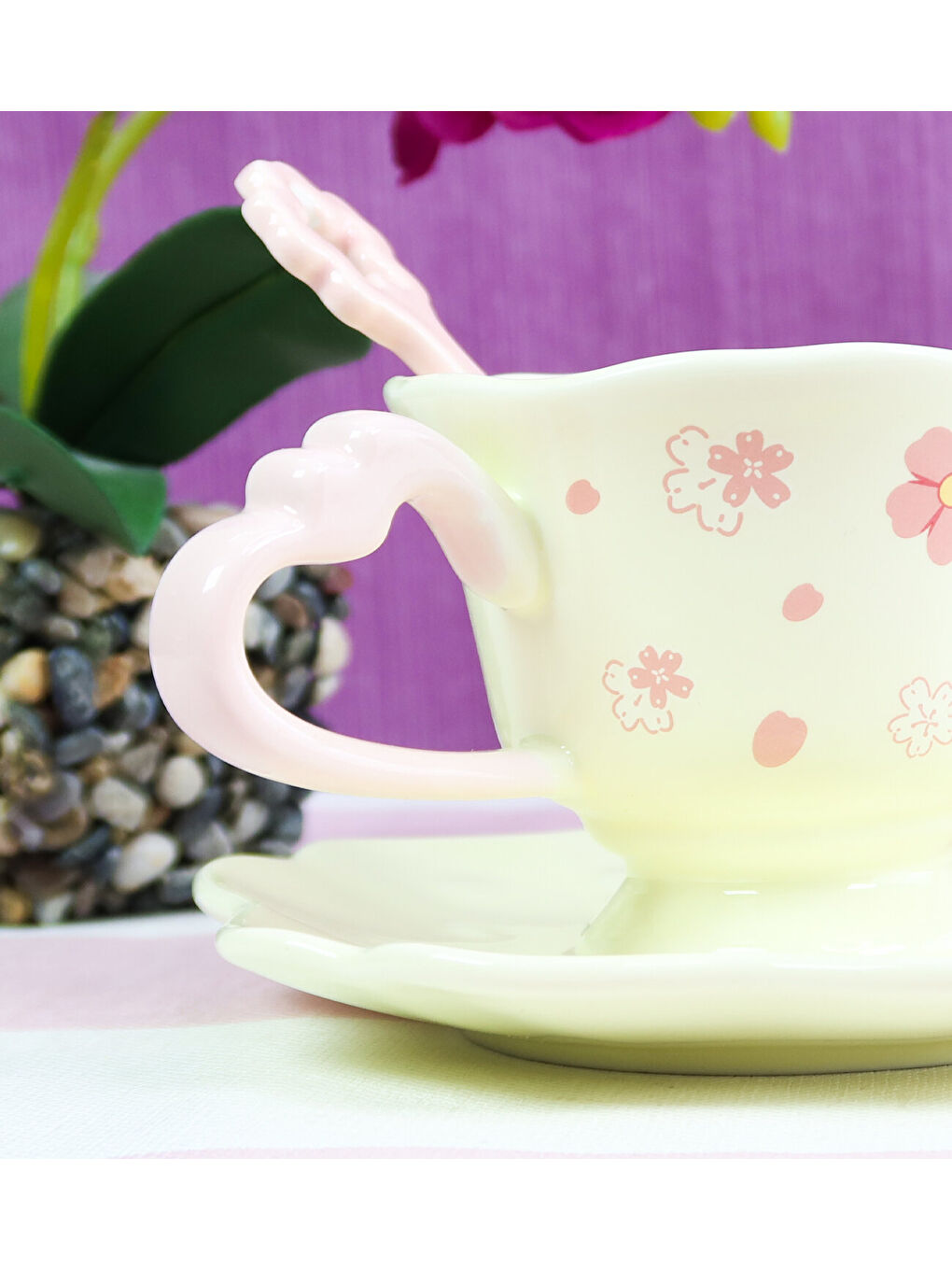 Karışık Dekoratif Renkli Kahve Kupası BM-2328-11