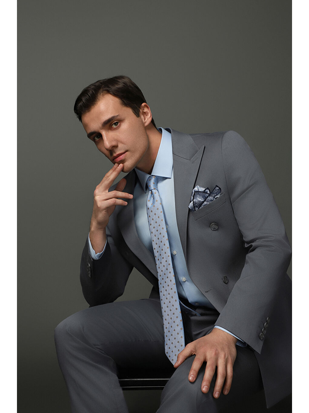 Gri Slim Fit Dar Kesim Pamuklu Lyocell Kruvaze Takım Elbise-3