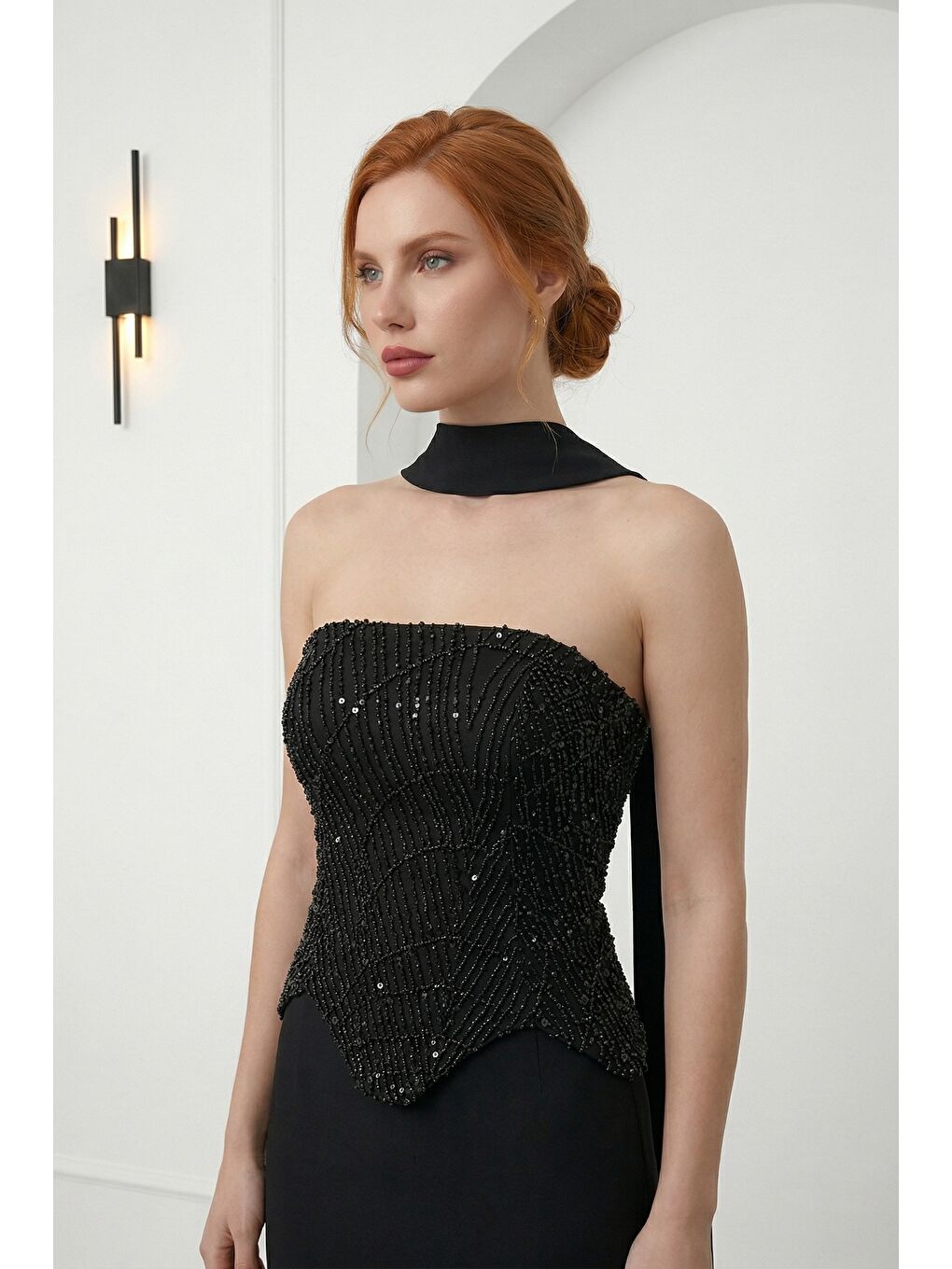 Kadın Siyah Dar Kalıp Straplez Taşlı Uzun Balık Abiye-2