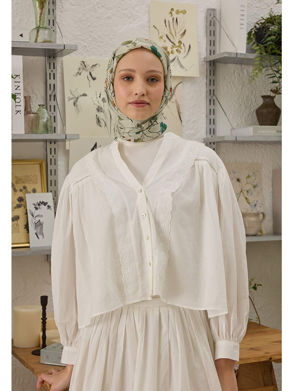 Strawberry Desen Pamuk İpek Eşarp Soft Yeşil