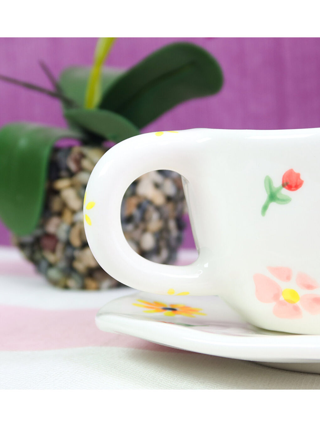 Karışık Dekoratif Desenli Kahve Kupası BM-2325-8