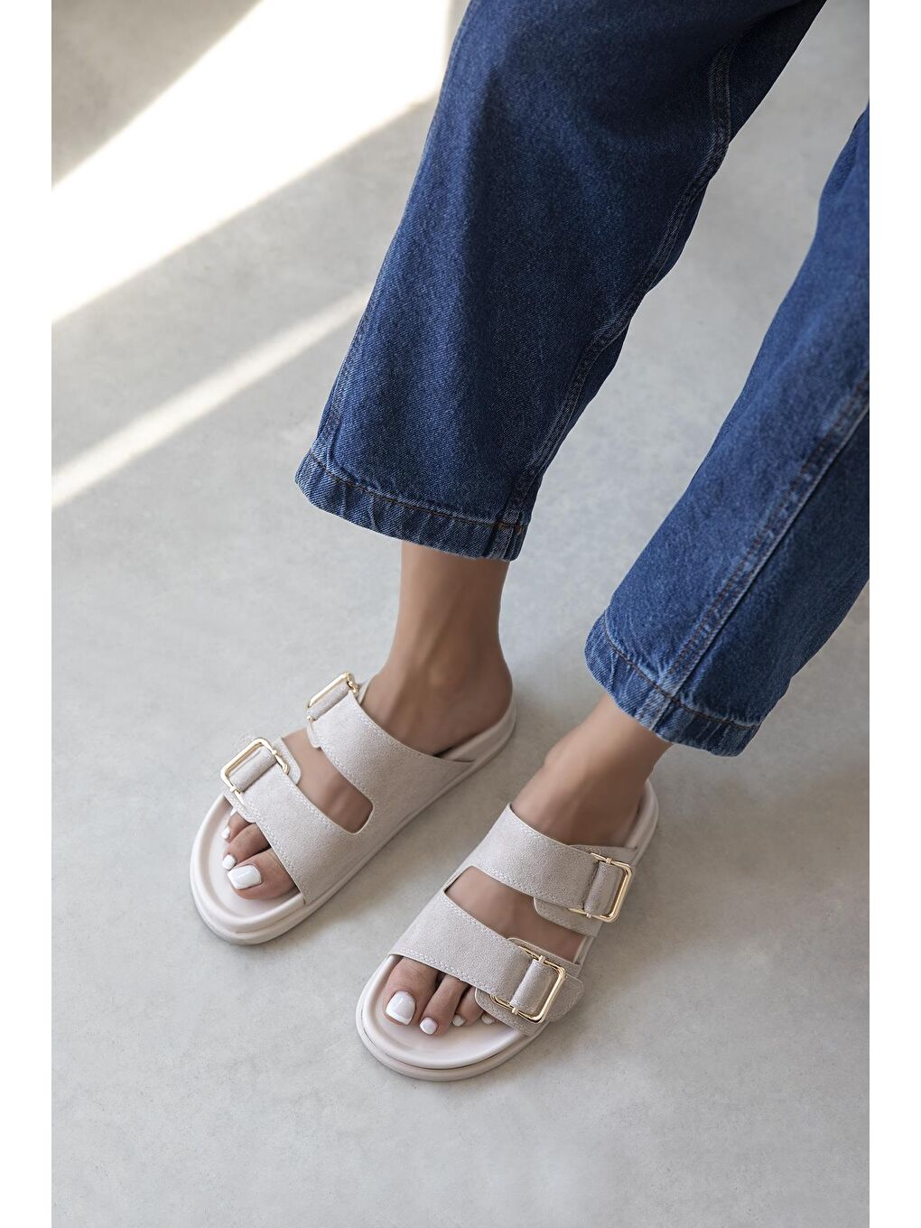 Axel Kadın Toka Detay Günlük Konfor Süet Terlik Bej-1