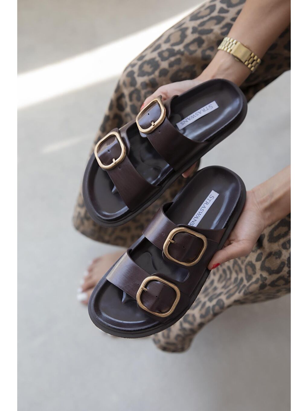 Kahverengi Mecy Kadın Toka Detay Deri Günlük Konfor Terlik Kahve-1