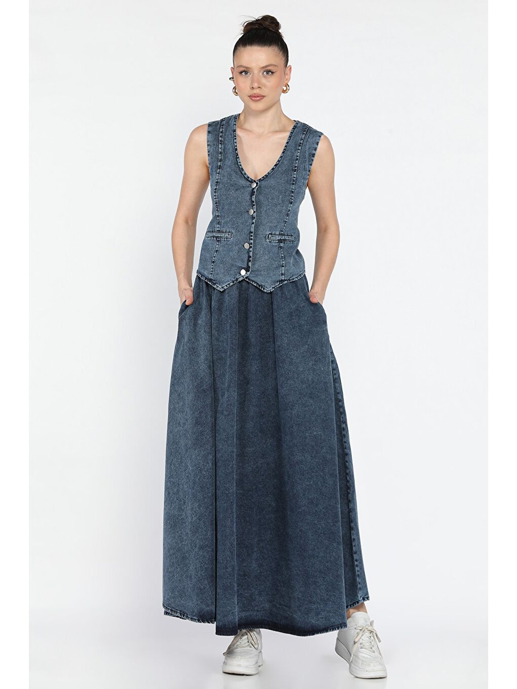 Mavi Kadın Cepli Etek Yelek Jean İkili Takım