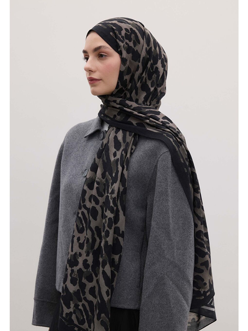 Bej Leopar Desen Şal Vizon-1