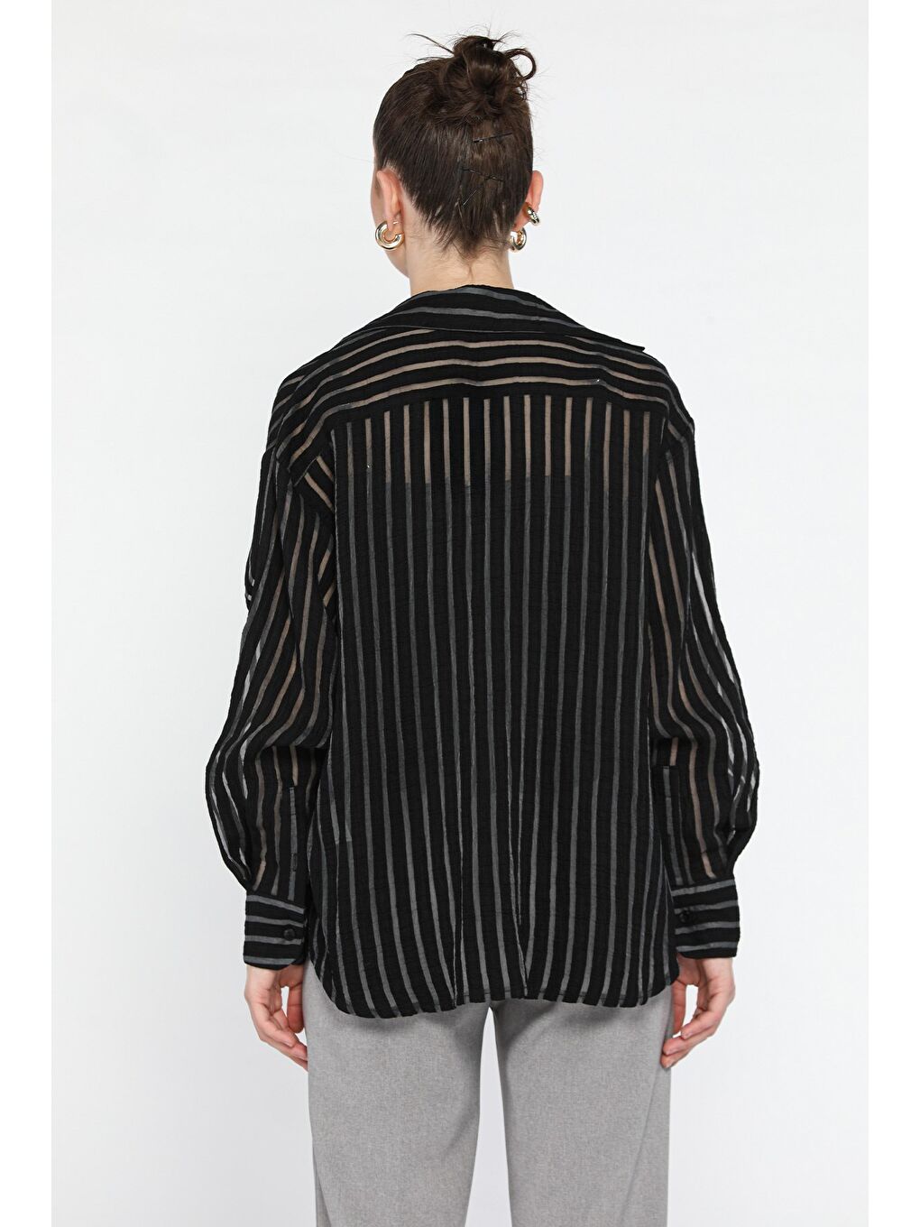 Siyah Kadın Çizgili Tül Detaylı Gömlek-2