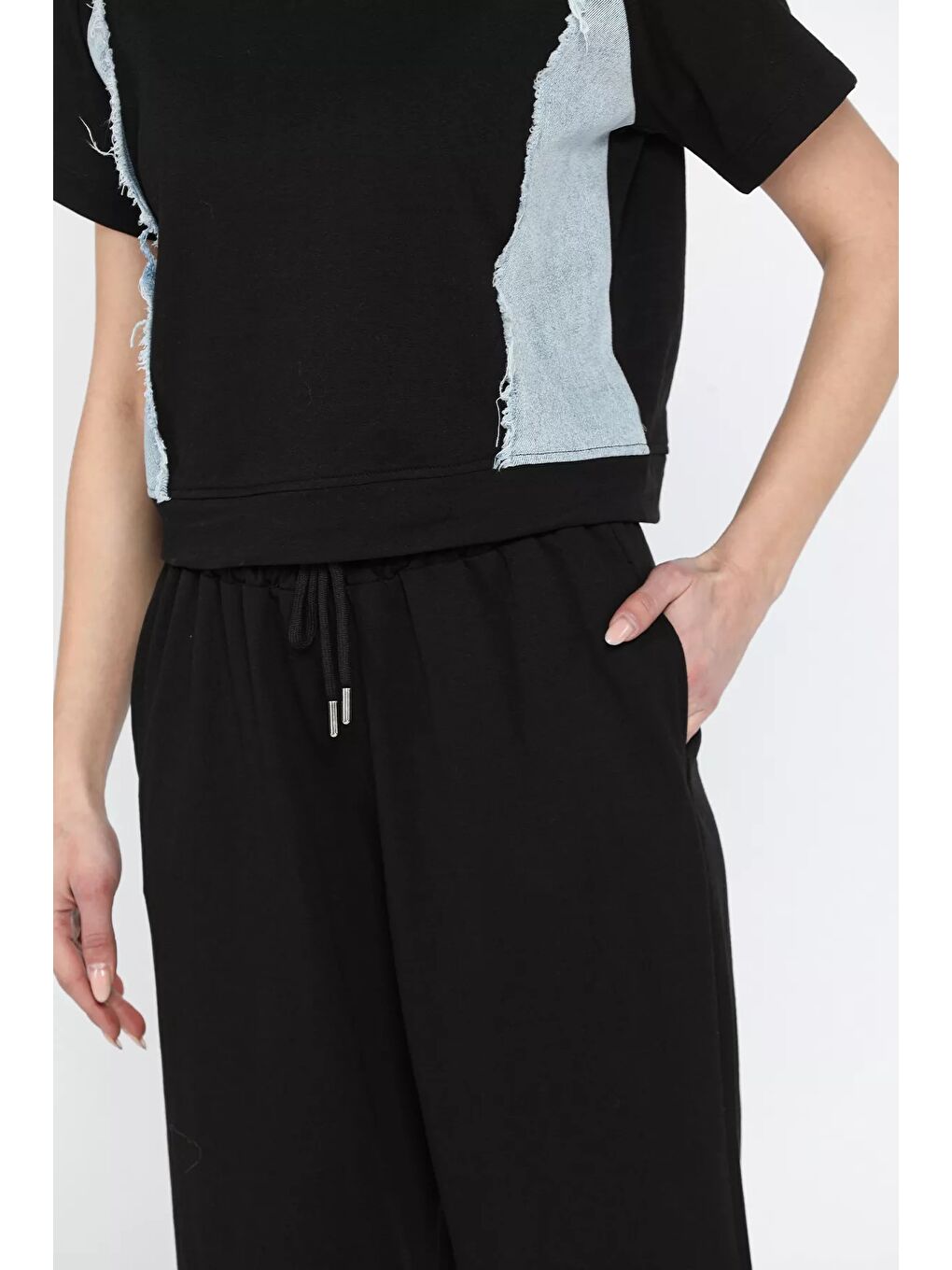 Siyah Kadın Jean Garnili Püsküllü Tişört Pantolon İkili Takım-3