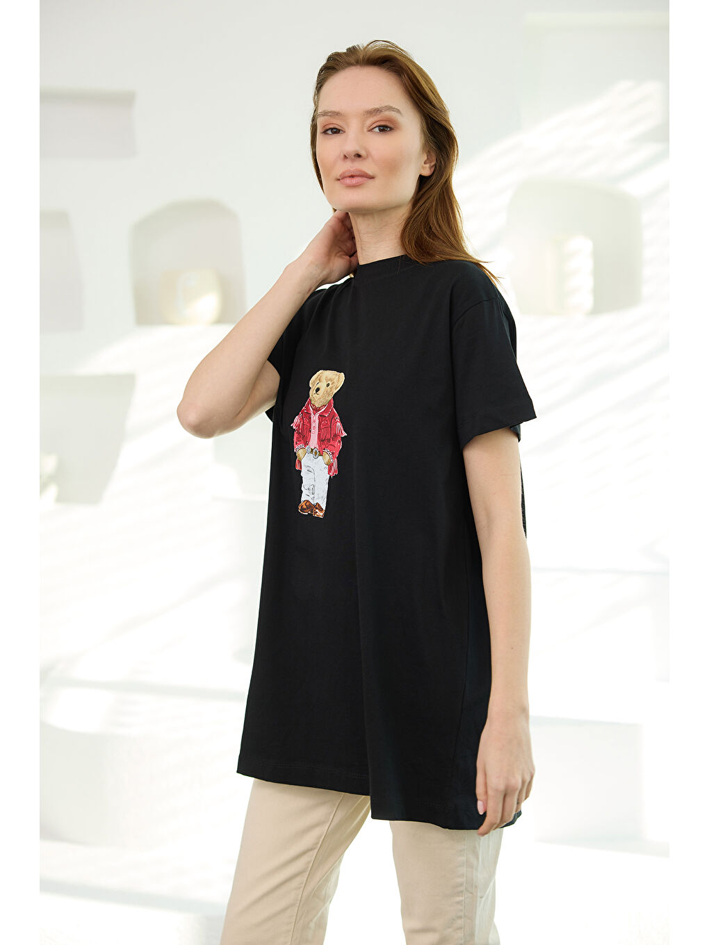 Kadın Ayıcık Baskılı Basic Kısa Kollu İçlik Siyah-1