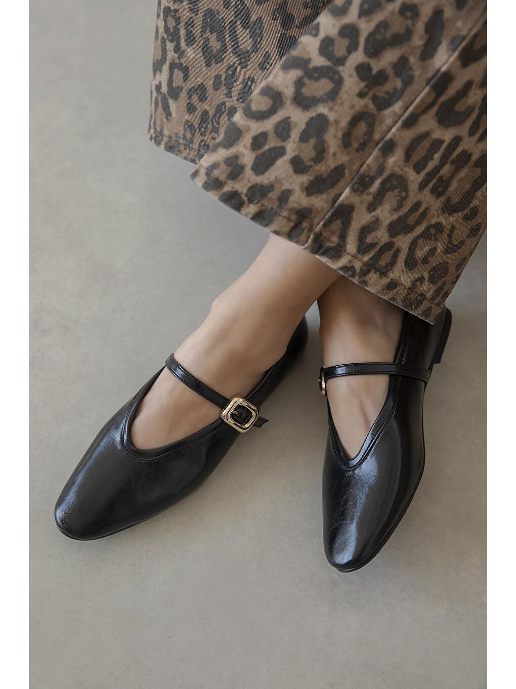 Stony Kadın Kırışık Deri Babet Siyah