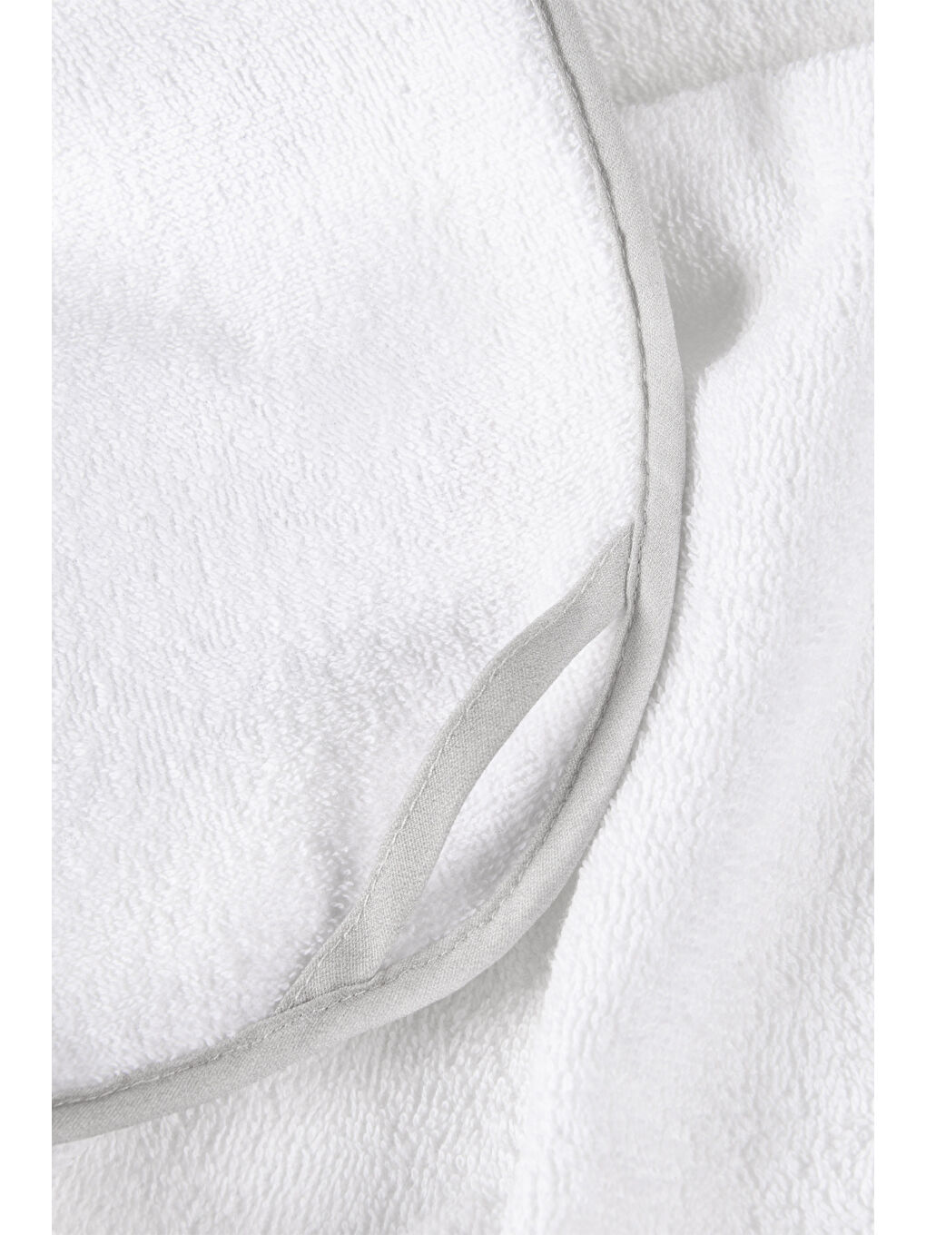 Beyaz Boubou %100 Pamuk- Nakışlı Bebek Havlu -Kundak-3