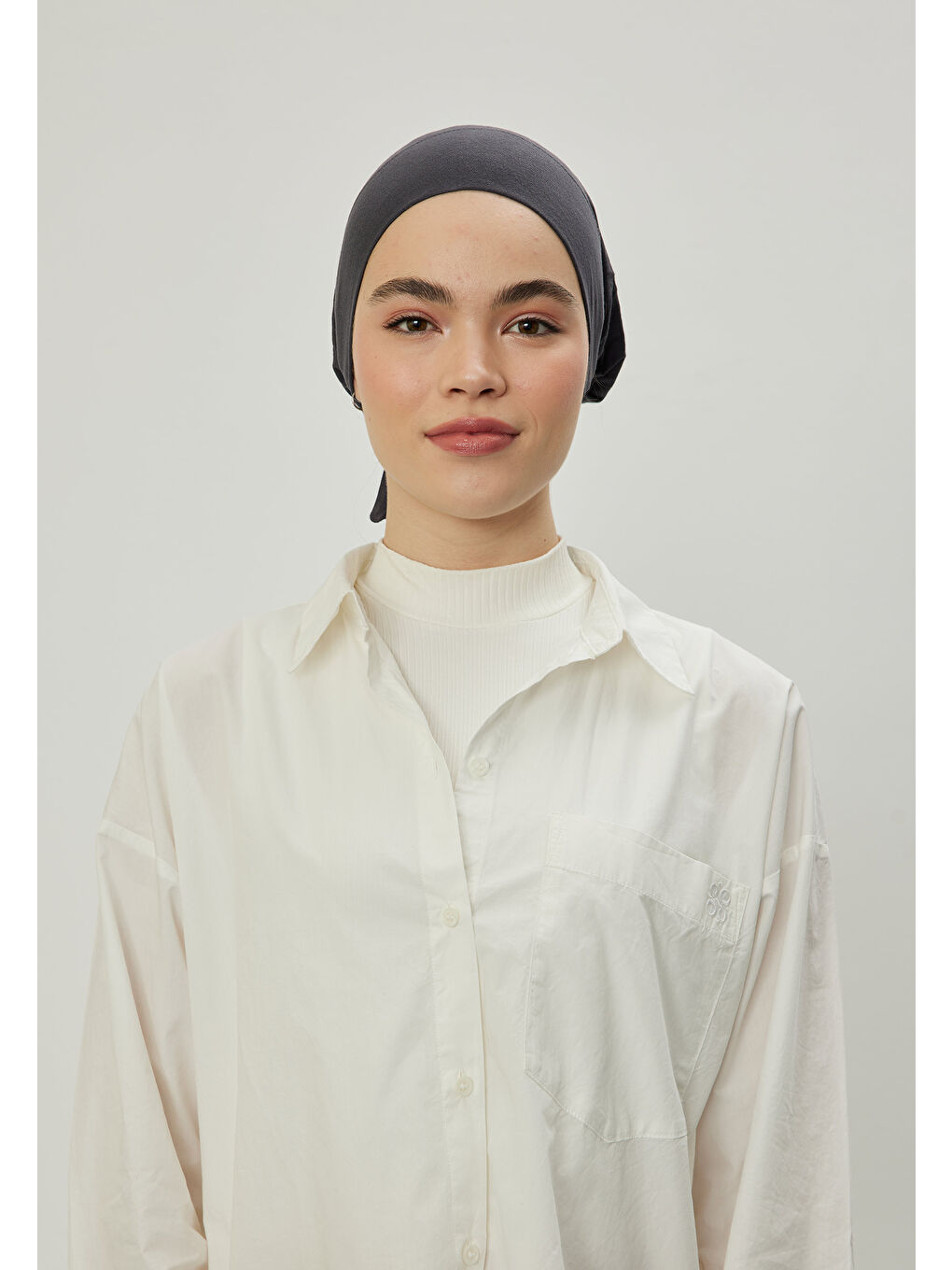 Geniş Hacimli Bağlamalı Bone Antrasit