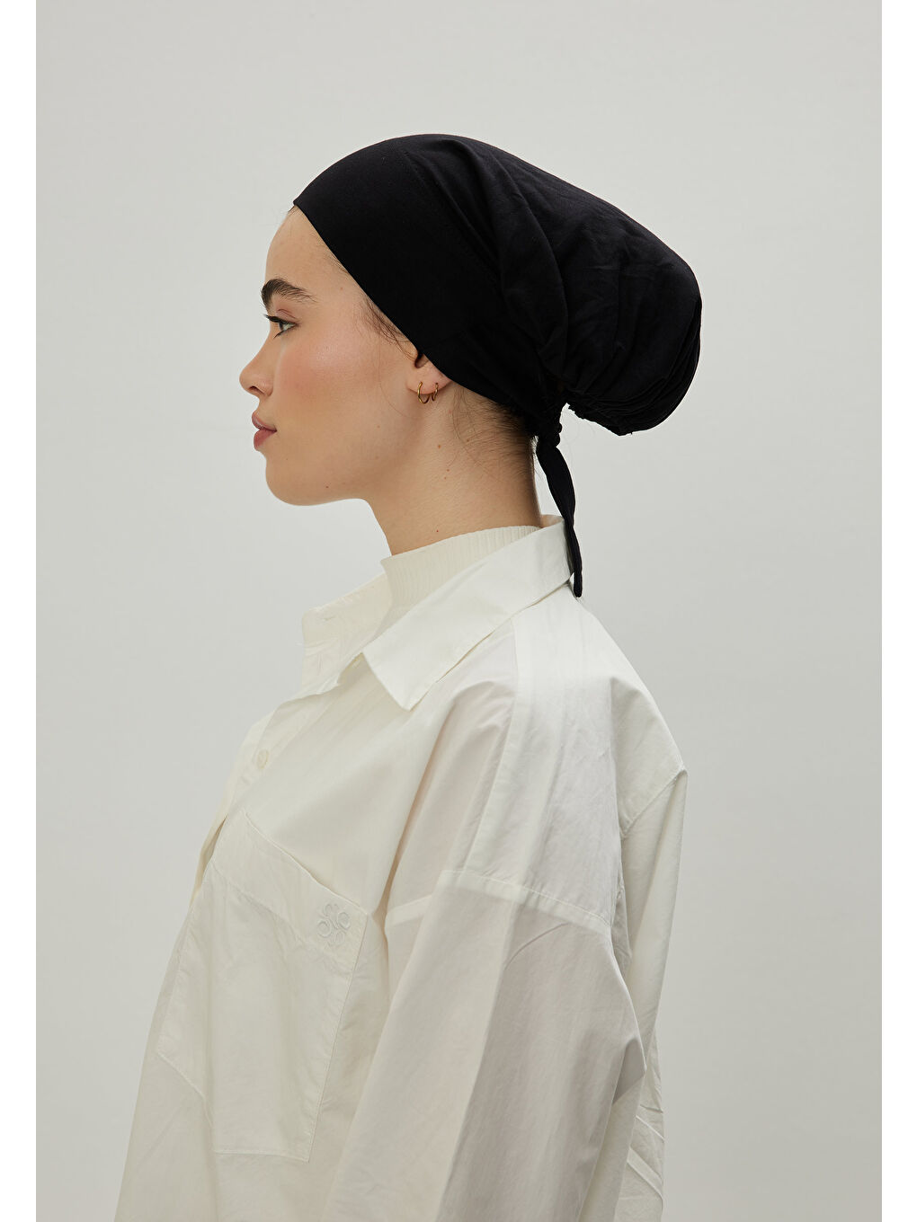 Geniş Hacimli Bağlamalı Bone Siyah-1