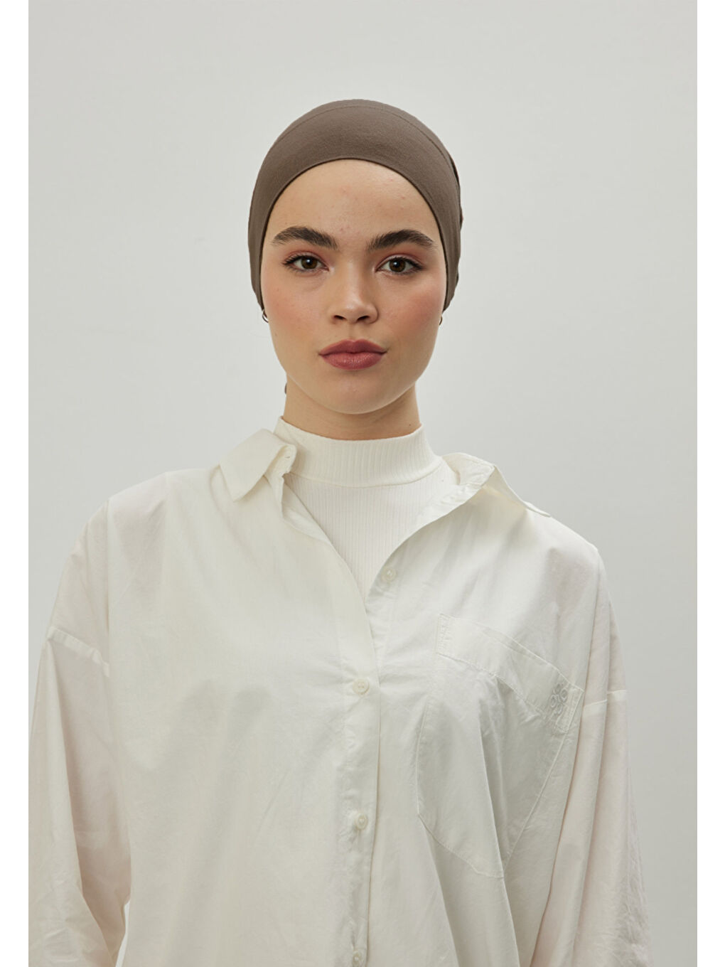 Bej Geniş Hacimli Bağlamalı Bone Vizon-2