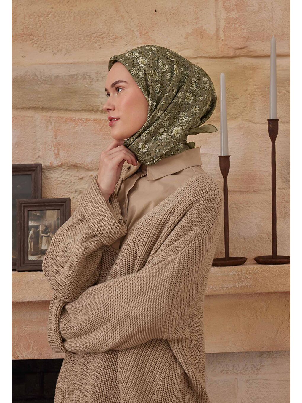 Wıld Flower Desen Pamuk İpek Eşarp Haki-1