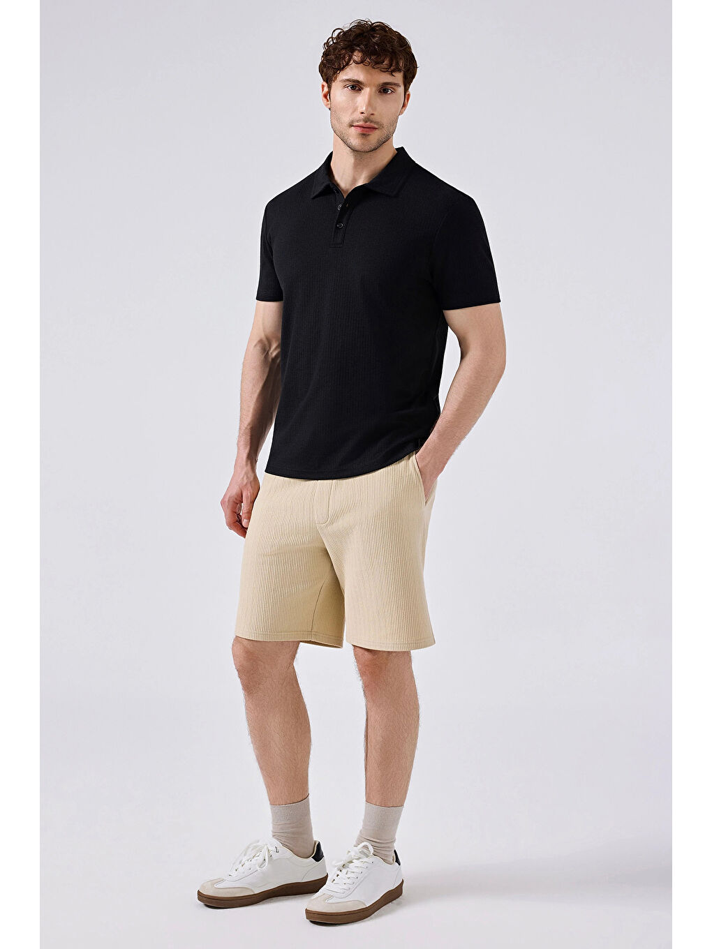 Siyah Regular Fit Düğmeli Polo Yaka T Shirt 6SM5003-BK-2