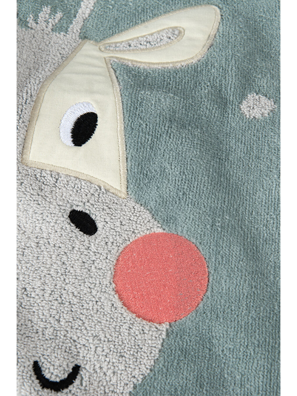 Yeşil Zürafa Jakarlı, İşlemeli Pamuklu Velur Havlu - 70x140 cm-4