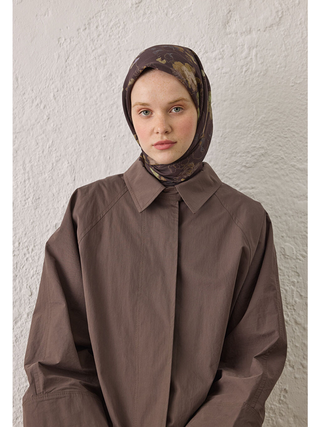 Kahverengi Delıa Desen Pamuk İpek Eşarp Kakao-2