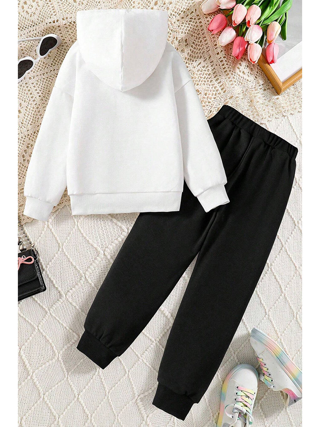 Beyaz Nabız Kalp Baskılı Erkek - Kız Rahat Eşofman Takımı-1