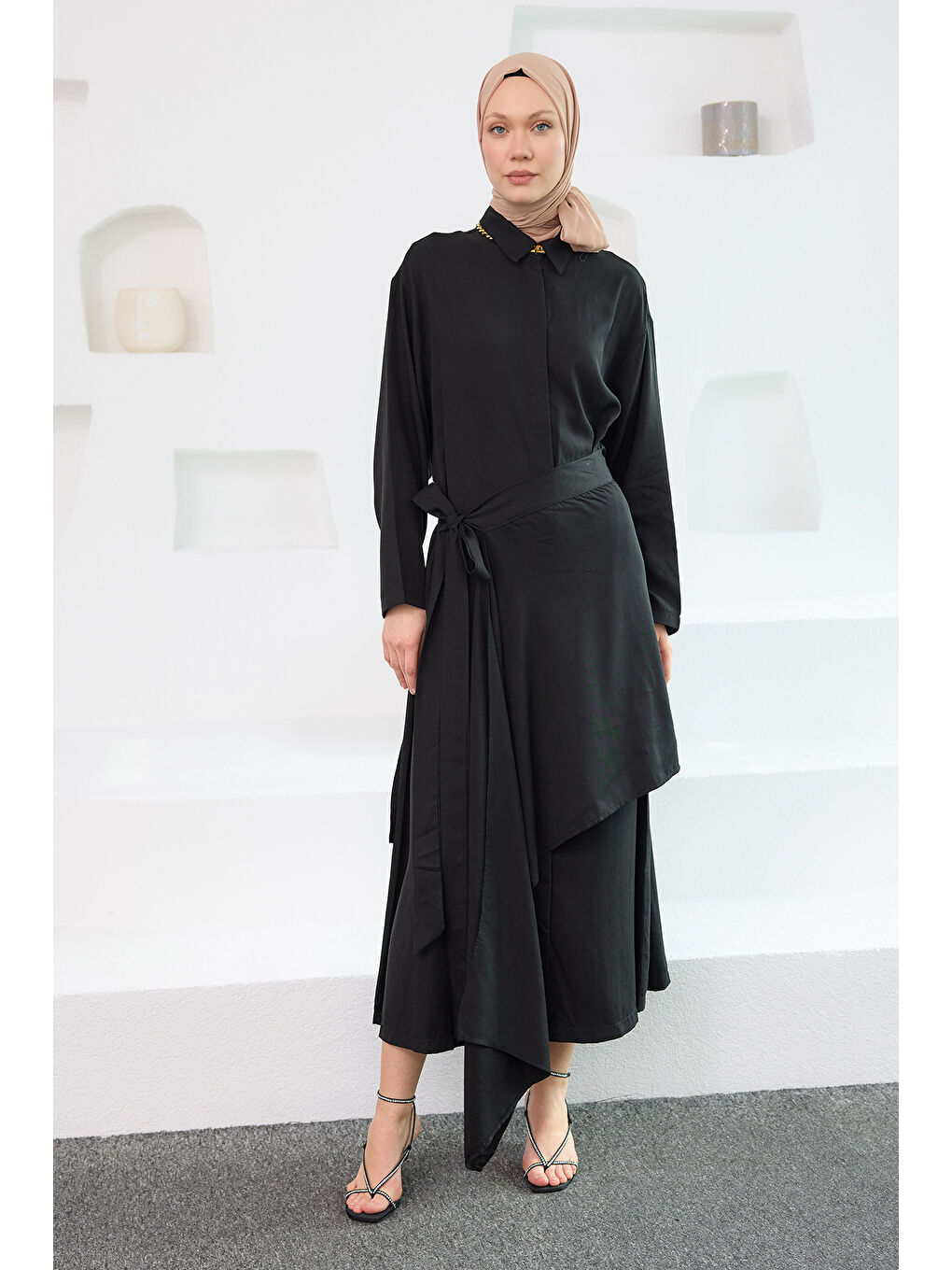 Kadın Eteği Bağlamalı Elbise Siyah
