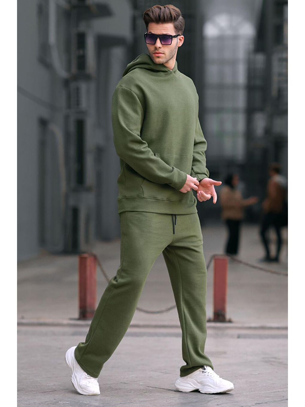 Haki Kapüşonlu Düz Paça Erkek Eşofman Takımı 5934-1