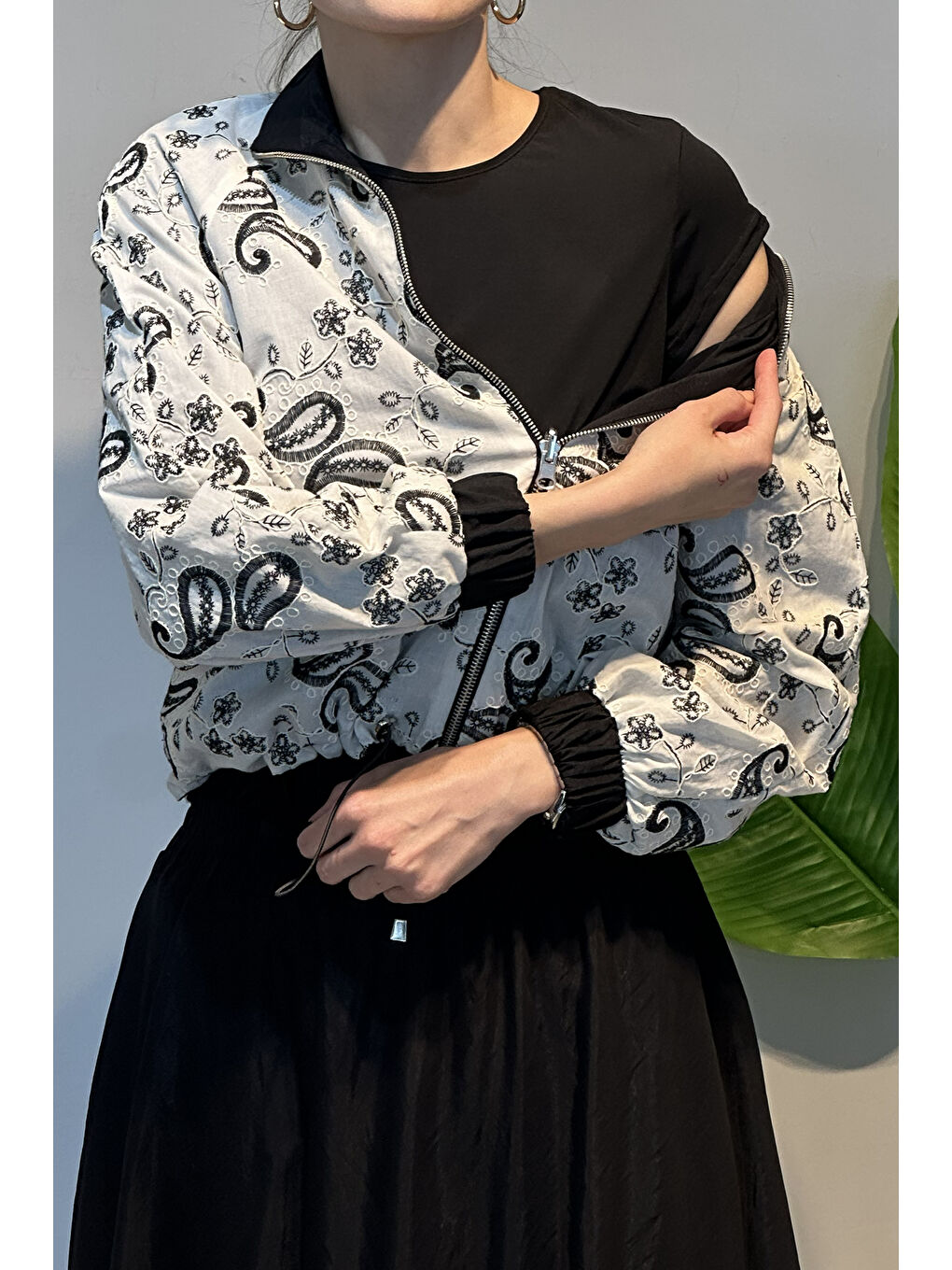 Etnik Desen Ceketi Çift Taraflı T-shirt Balon Etek 3'lü Takım 14367 Siyah-2