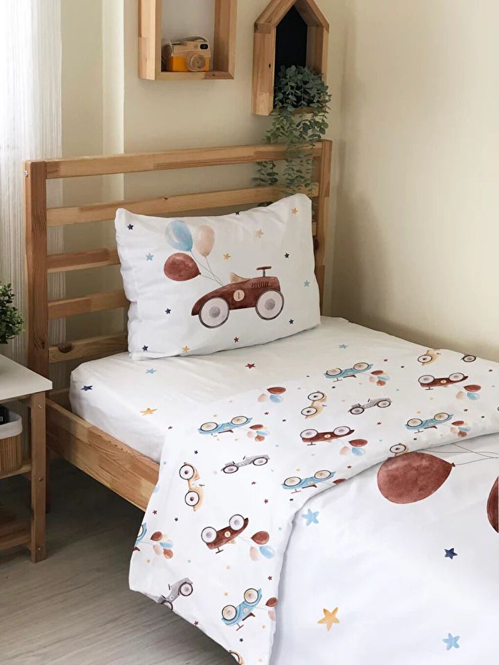 Beyaz Antika Araba Desenli Çarşafsız 2'li Takım Baskılı Tek Kişilik Nevresim Takımı 160x220 cm-3