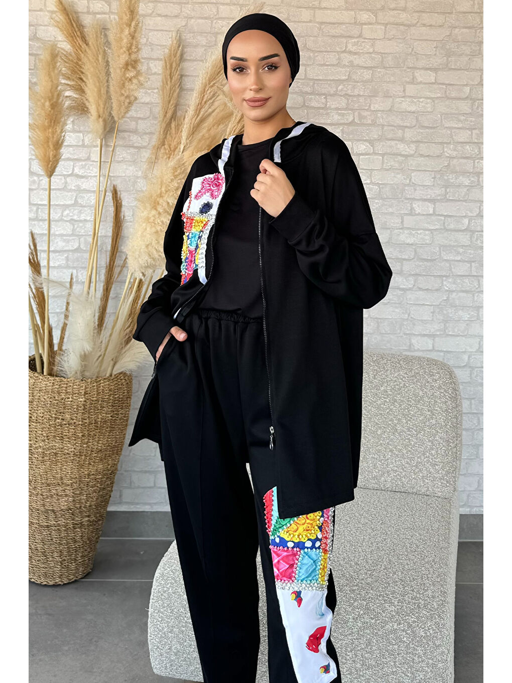 Siyah Kadın Taş İşlemeli Kapüşonlu Tesettür İkili Takım