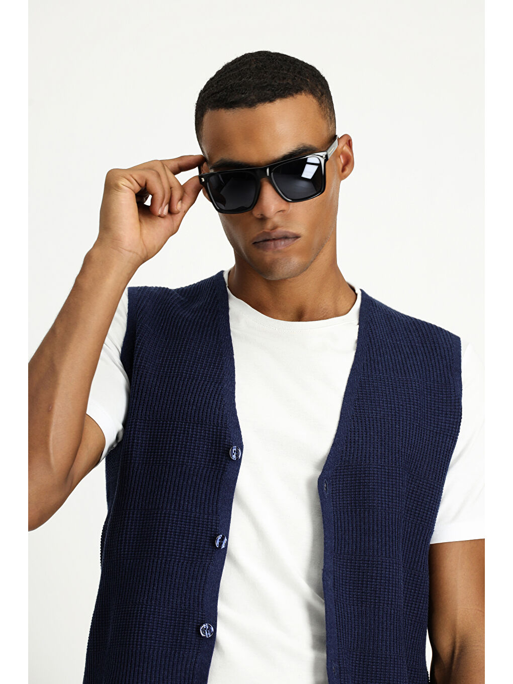 Lacivert V Yaka Desenli Pamuklu Triko Yelek