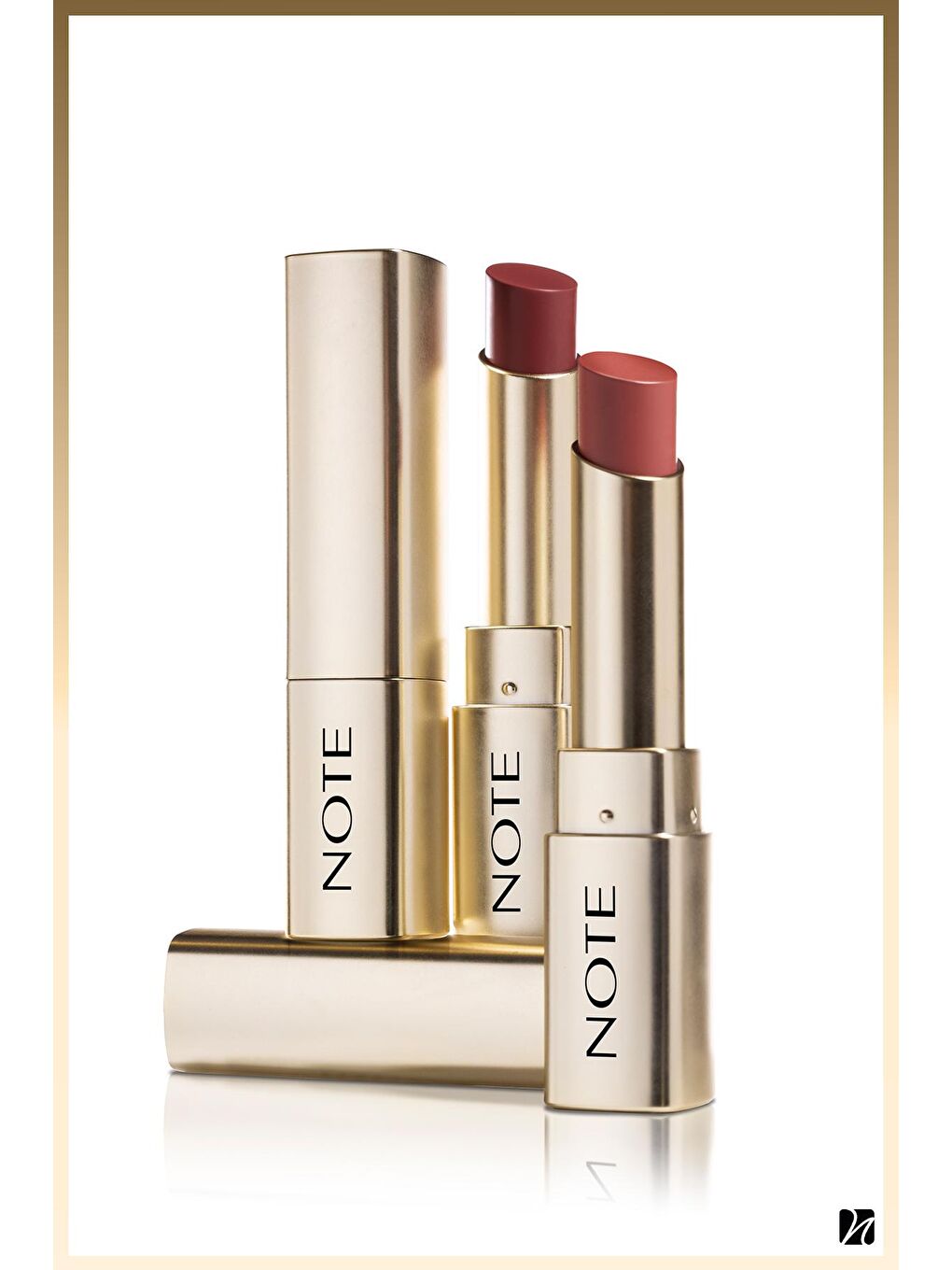 Note Cosmetique Kırmızı Note Iconic Sheer Lipstick Nemlendirici Parlak Ruj 212 Powerful - Kırmızı - 4