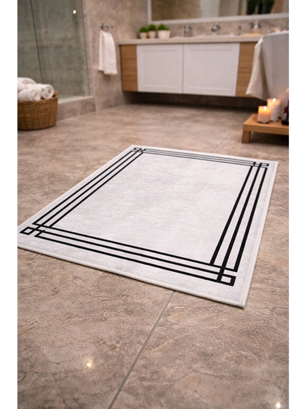 Beyaz Modern Çizgili Çerçeve Banyo Paspası Kaydırmaz Tabanlı Yumuşak 2’li Set-1