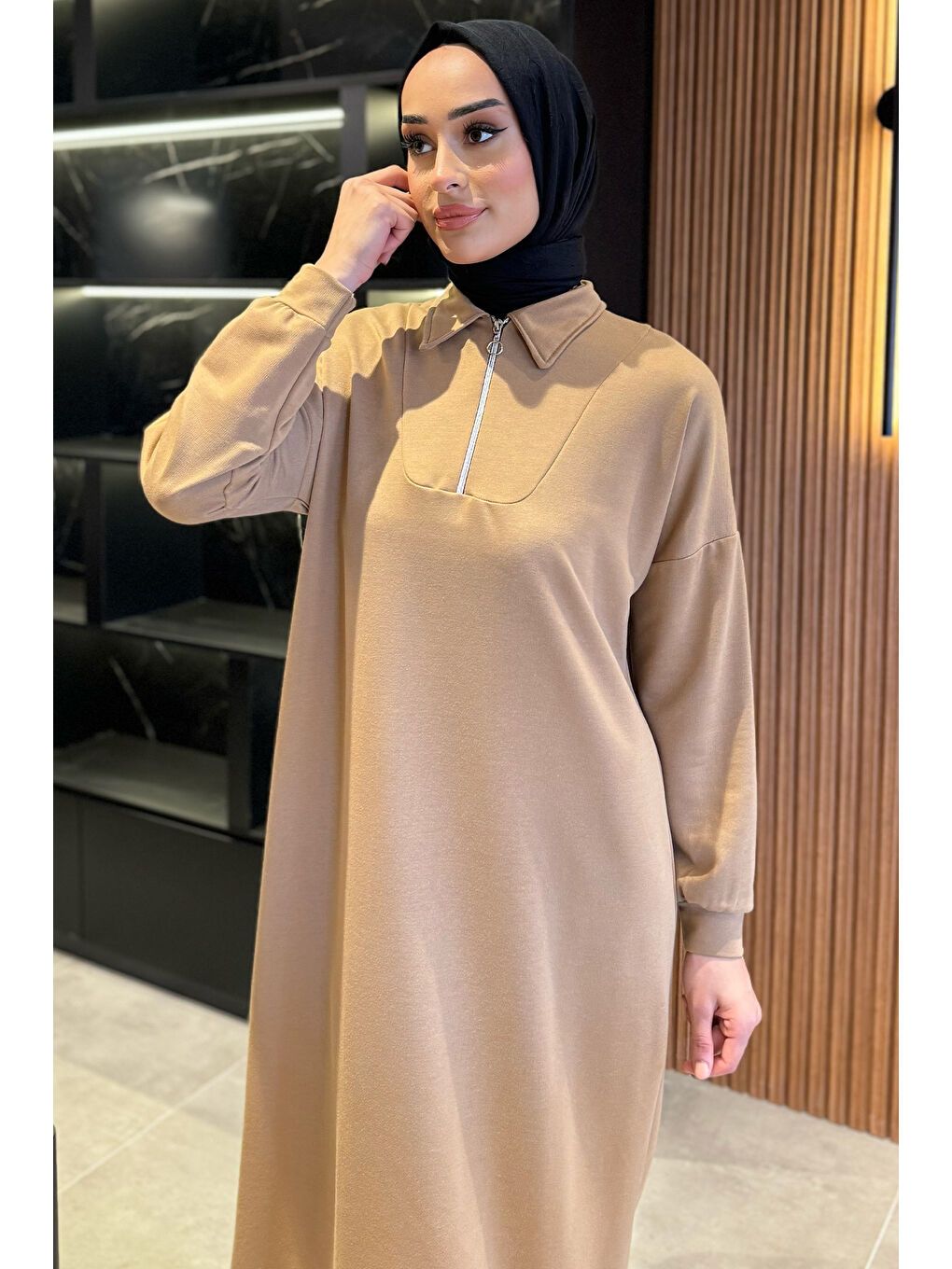 Kahverengi Kadın Yaka Fermuarlı Fitilli Tesettür Triko Elbise-2