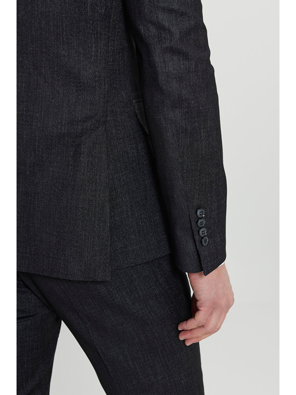 Erkek Siyah Dar Kesim Kırlangıç Yaka Desenli Kapak Cepli Takım Elbise-6