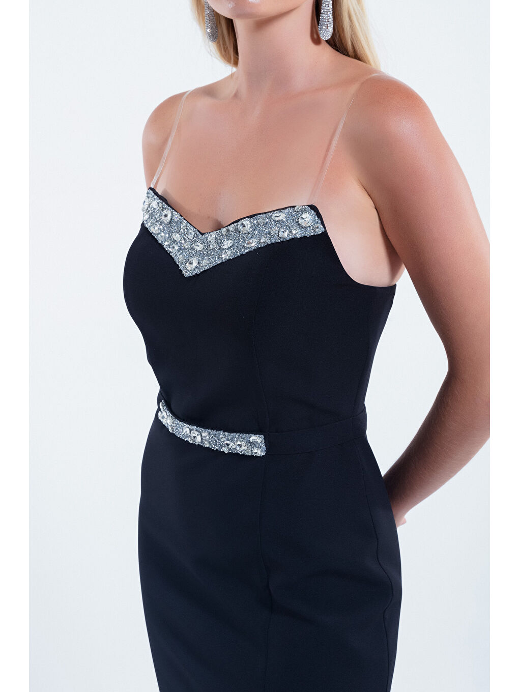 Kadın Siyah Yakası Taşlı Uzun Abiye Elbise-2