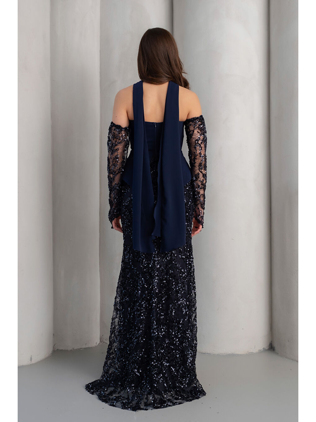 Kadın Lacivert Şal Yaka Payetli Uzun Abiye Elbise-5