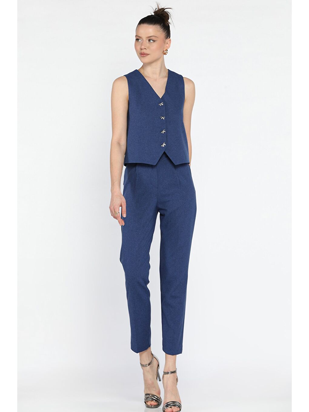 İndigo Kadın Düğme Detaylı Astarlı Yelek Pantolon İkili Takım-1