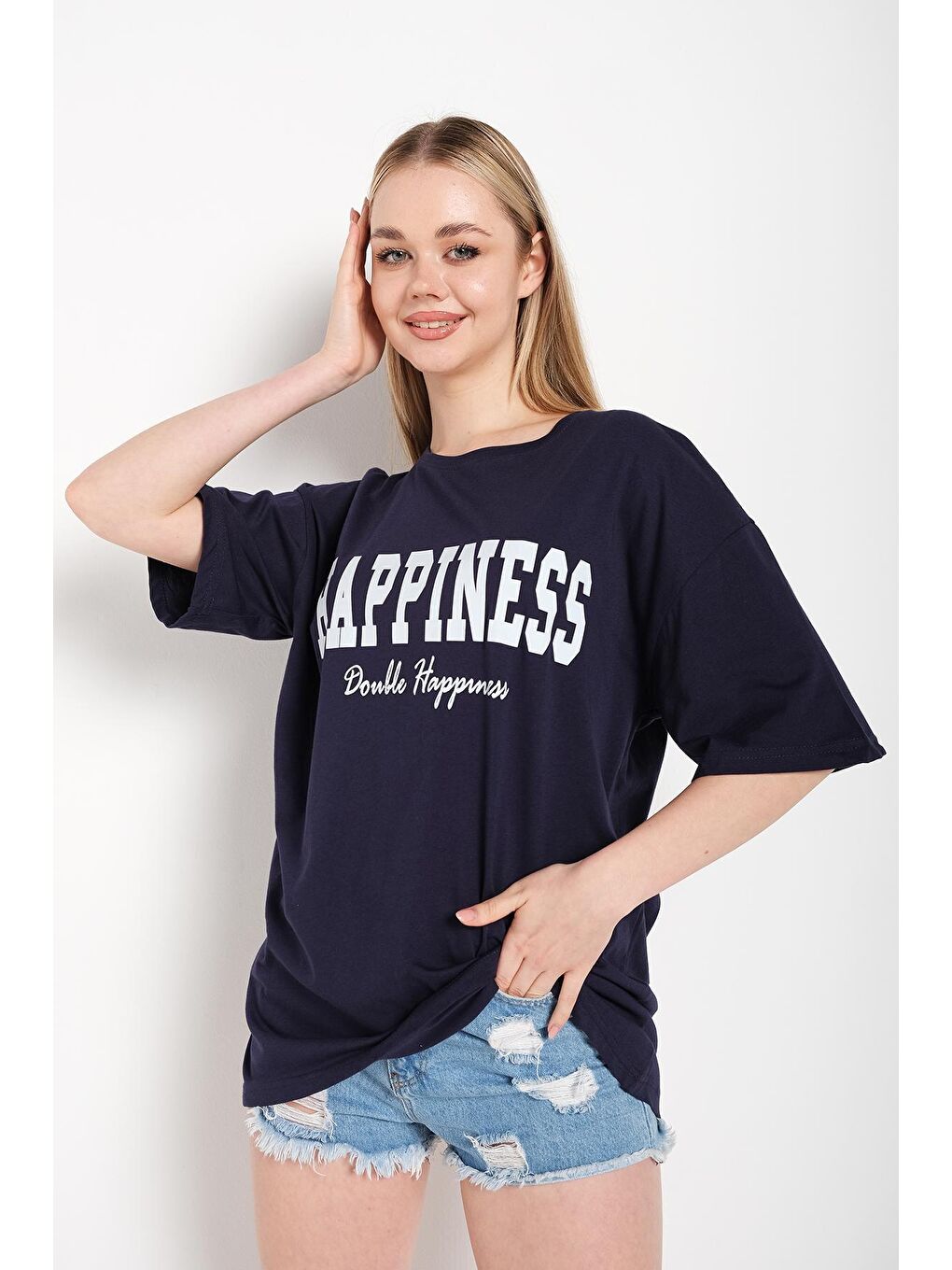 Trendseninle Lacivert Kadın Lacivert Happıness Baskılı Oversize Tişört - 1