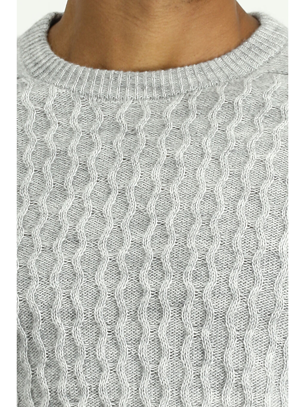 Gri Bisiklet Yaka Regular Fit Dikişsiz Desenli Triko Kazak-4