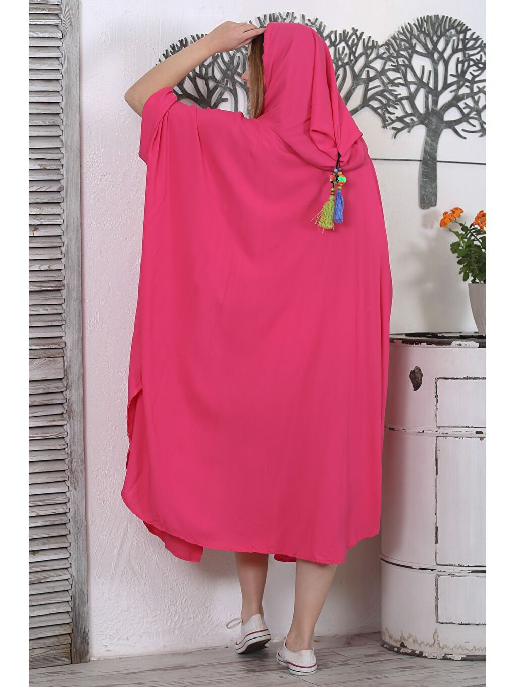 İtalyan Fuşya Kimono Yaka Yarasa Kol Düğmeli Kapüşonlu Püsküllü Dokuma Casual Kimono Ceket-7