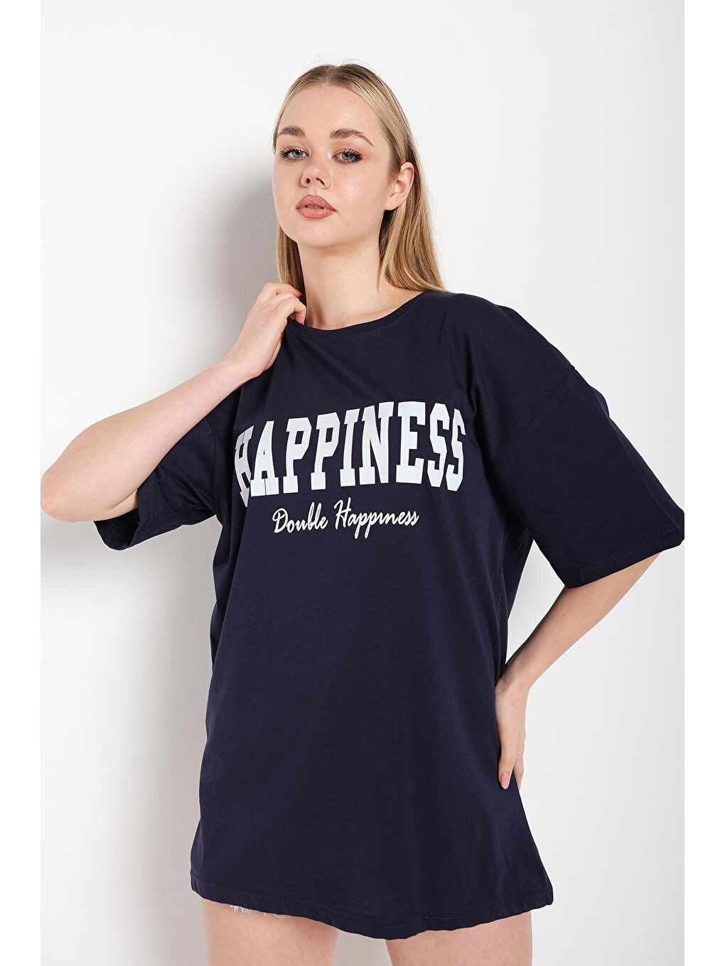 Trendseninle Lacivert Kadın Lacivert Happıness Baskılı Oversize Tişört - 2