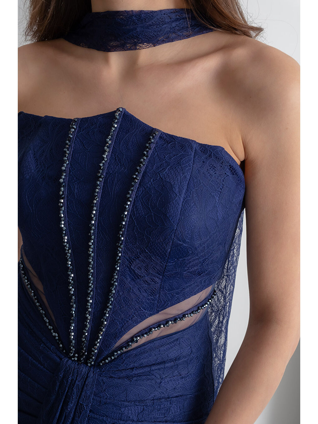 Kadın Lacivert Straplez Yırtmaçlı Dantel Detay Uzun Abiye Elbise-4