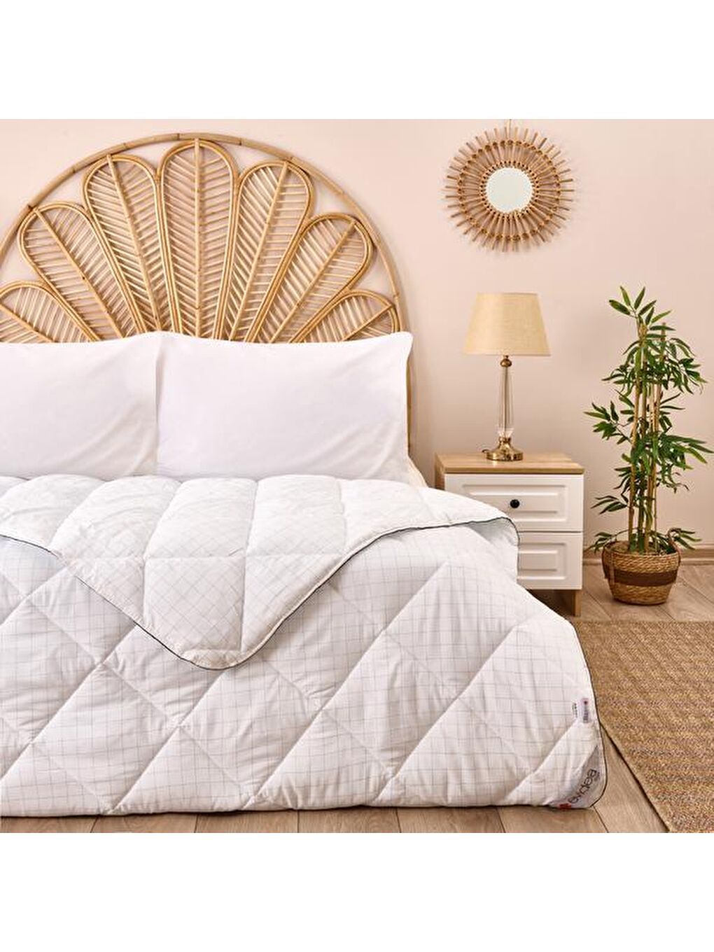 Soft Antistress Çift Kişilik Yorgan - Beyaz - 195x215 cm