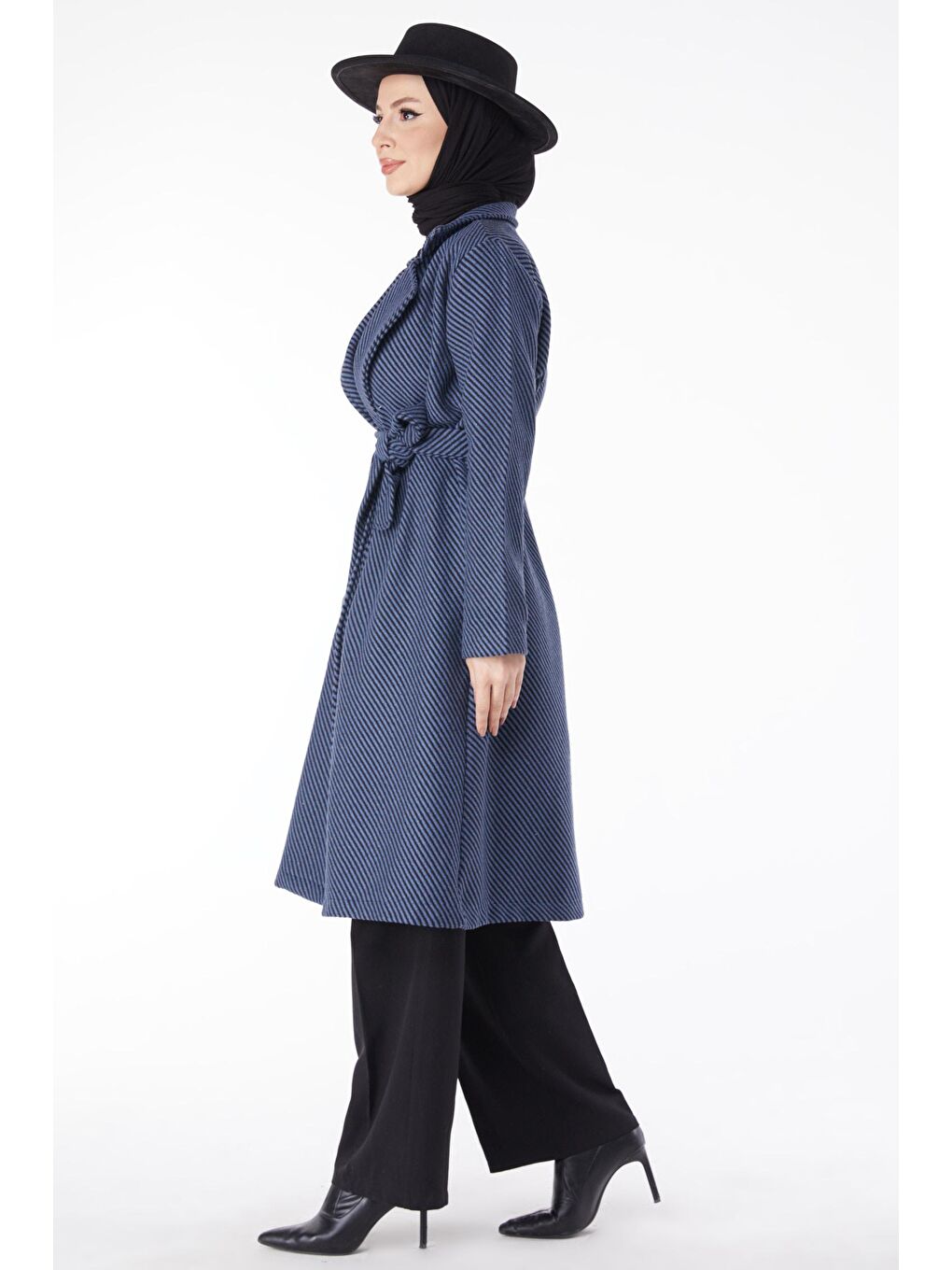 Ceket Yaka Kadın Mavi Kuşaklı Kaşe Kaban - 13115-4