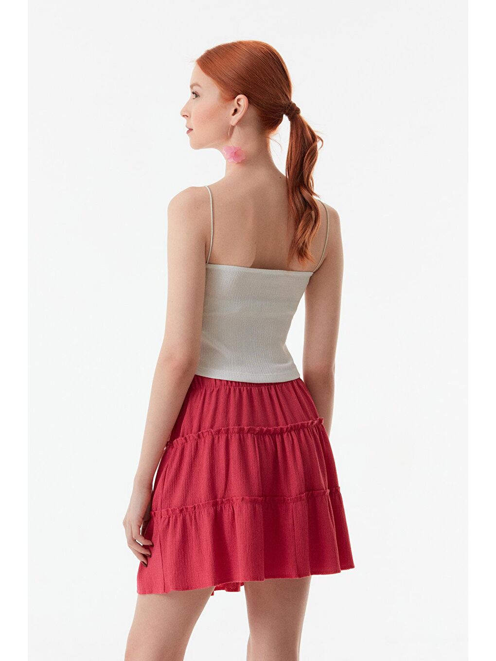 Beyaz Bürümcük Kumaş İp Askılı Crop Bluz-4