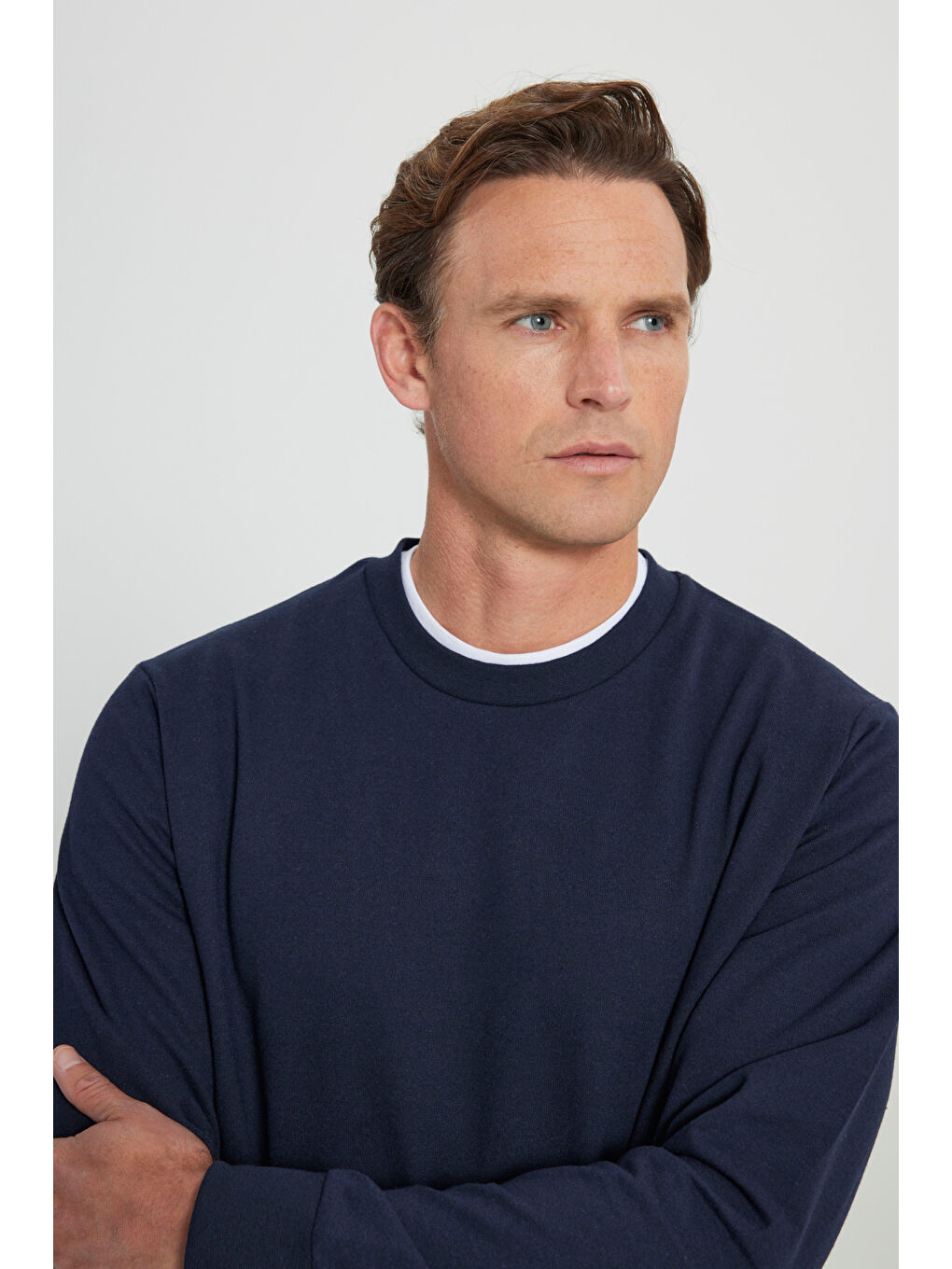 Erkek Lacivert Standart Fit Normal Kesim 2 İplik Recycle Pamuklu Bisiklet Yaka Sweatshirt-3