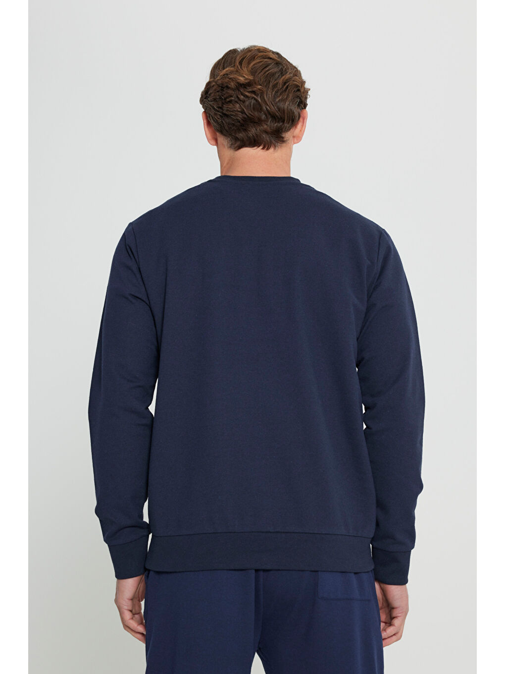 Erkek Lacivert Standart Fit Normal Kesim 2 İplik Recycle Pamuklu Bisiklet Yaka Sweatshirt-4