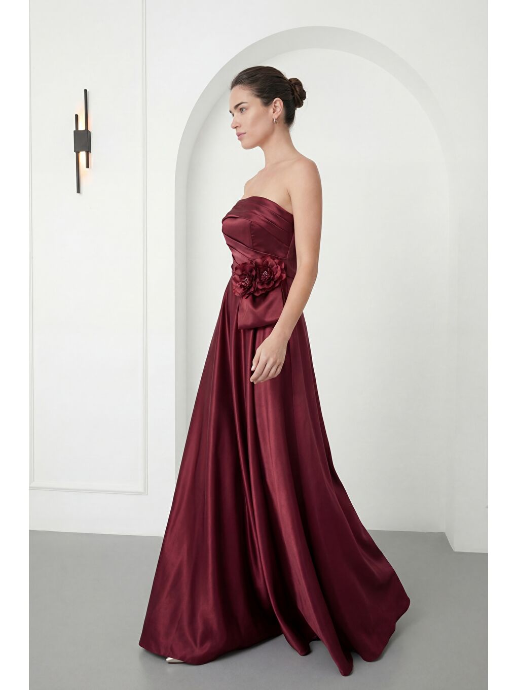 Kadın Bordo Straplez Yaka Çiçek Detaylı Uzun Söz Nişan Nikah Abiye-2