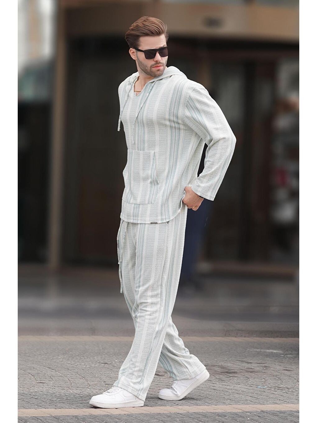 Yeşil Kapüşonlu Jakar Kumaş Cep Detaylı Eşofman Takımı 5958-1